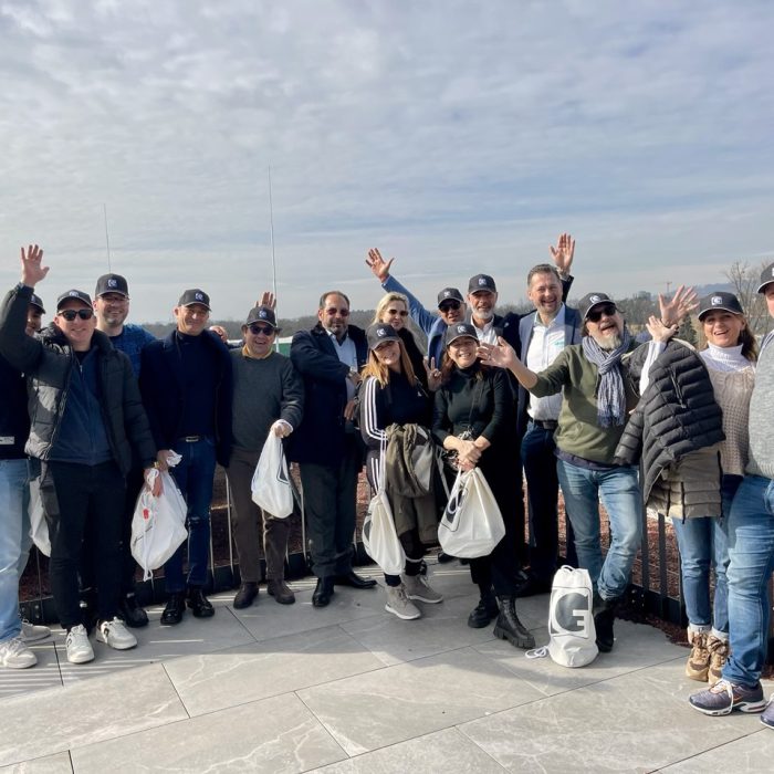 Group photo with Swiss business partners